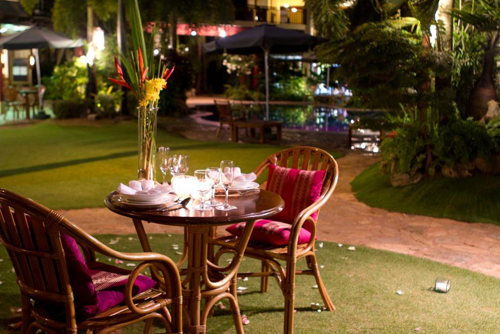 โบราไกย์ ทรอปิค รีสอร์ต Hotel Manoc-Manoc ภายนอก รูปภาพ