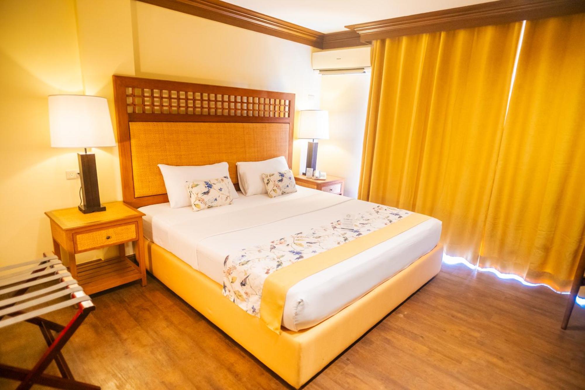 โบราไกย์ ทรอปิค รีสอร์ต Hotel Manoc-Manoc ภายนอก รูปภาพ