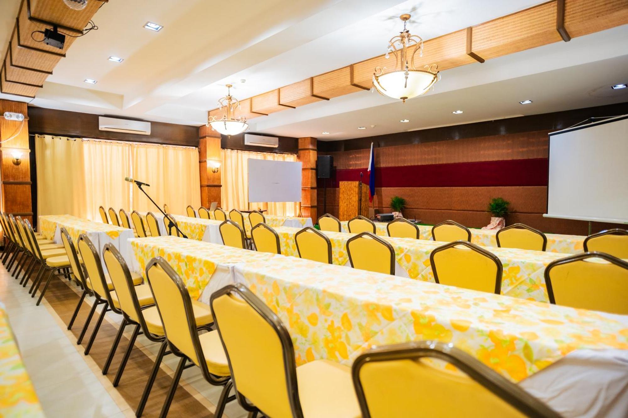 โบราไกย์ ทรอปิค รีสอร์ต Hotel Manoc-Manoc ภายนอก รูปภาพ